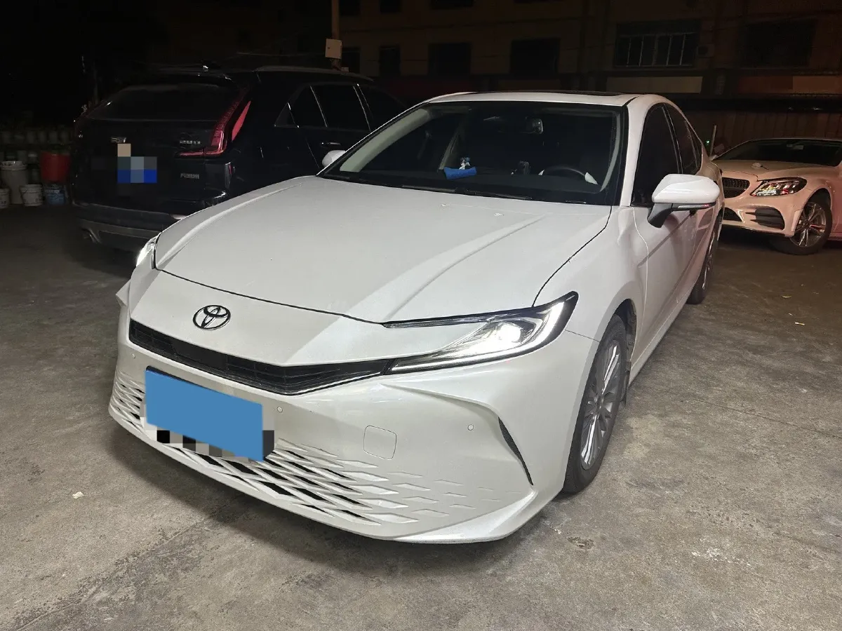 2024 Toyota Camry 2.0L 173HP L4 CVT,autocango,china used car exporter,china ev exporter,chinese used car exporter,chinese used ev exporter