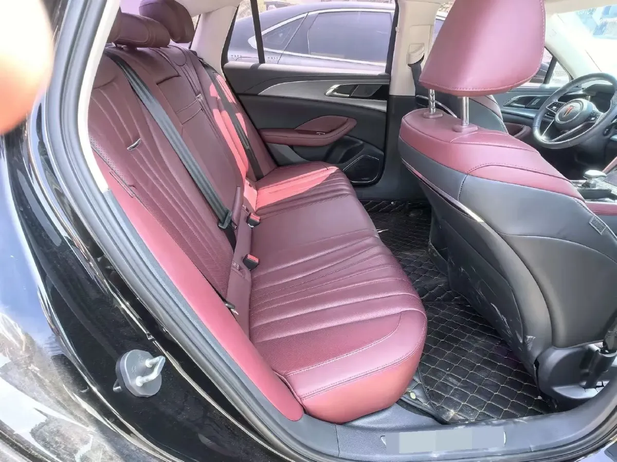 2023 HongQi H5 2.0T 224HP L4 8AT,autocango,china used car exporter,china ev exporter,chinese used car exporter,chinese used ev exporter