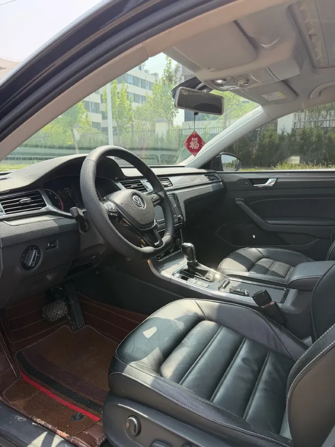 2017 Volkswagen Passat 1.8T 180HP L4 7DCT,autocango,china used car exporter,china ev exporter,chinese used car exporter,chinese used ev exporter