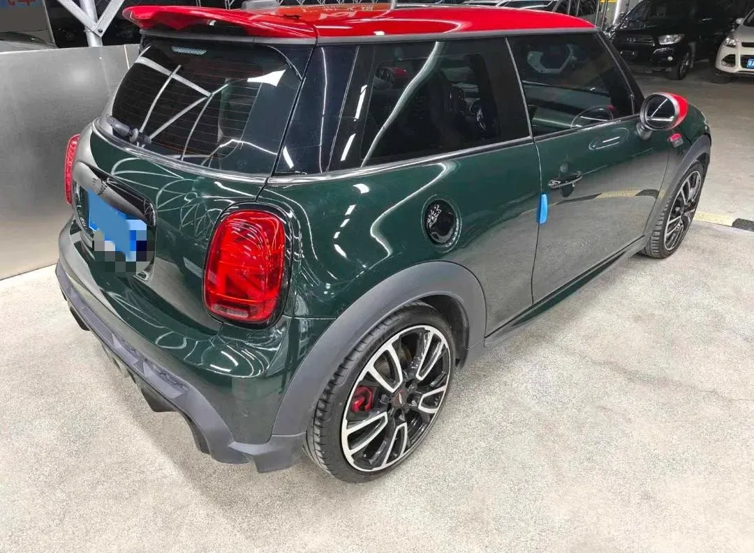 2022 MINI JCW 2.0T 231HP L4 8AT,autocango,china used car exporter,china ev exporter,chinese used car exporter,chinese used ev exporter