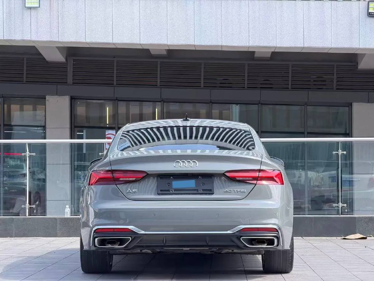 2021 Audi A5 2.0T 204HP L4 7DCT,autocango,china used car exporter,china ev exporter,chinese used car exporter,chinese used ev exporter