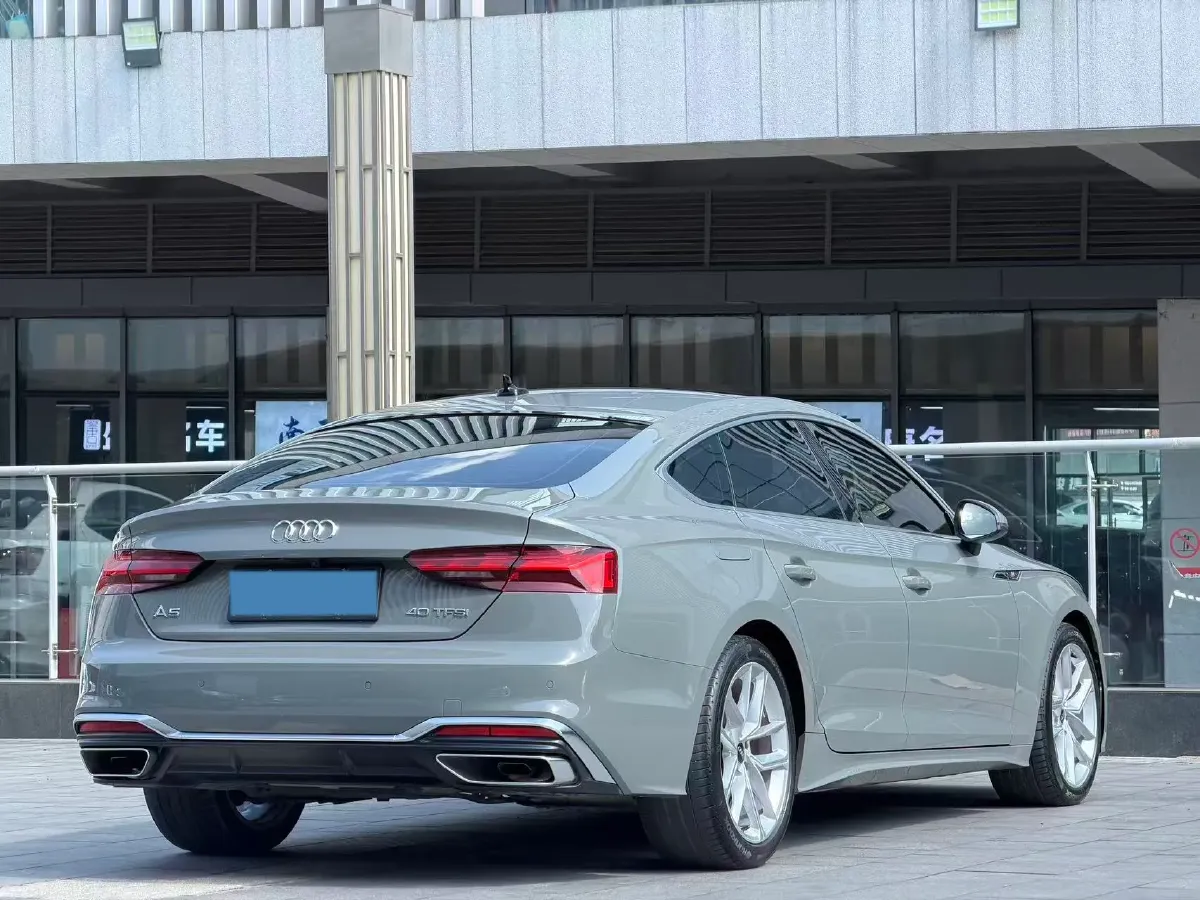 2021 Audi A5 2.0T 204HP L4 7DCT,autocango,china used car exporter,china ev exporter,chinese used car exporter,chinese used ev exporter