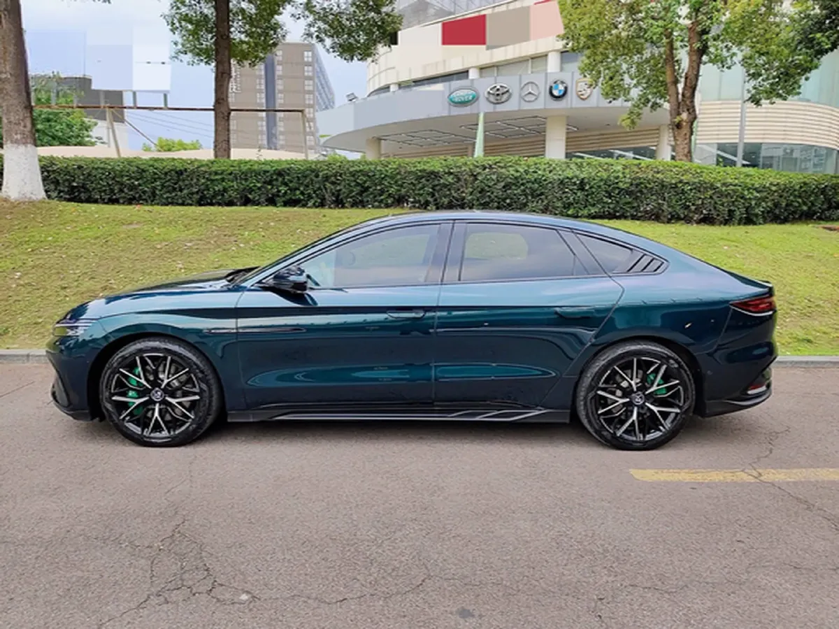 2022 Lincoln Corsair 2.0T 245HP L4 8AT,autocango,china used car exporter,china ev exporter,chinese used car exporter,chinese used ev exporter