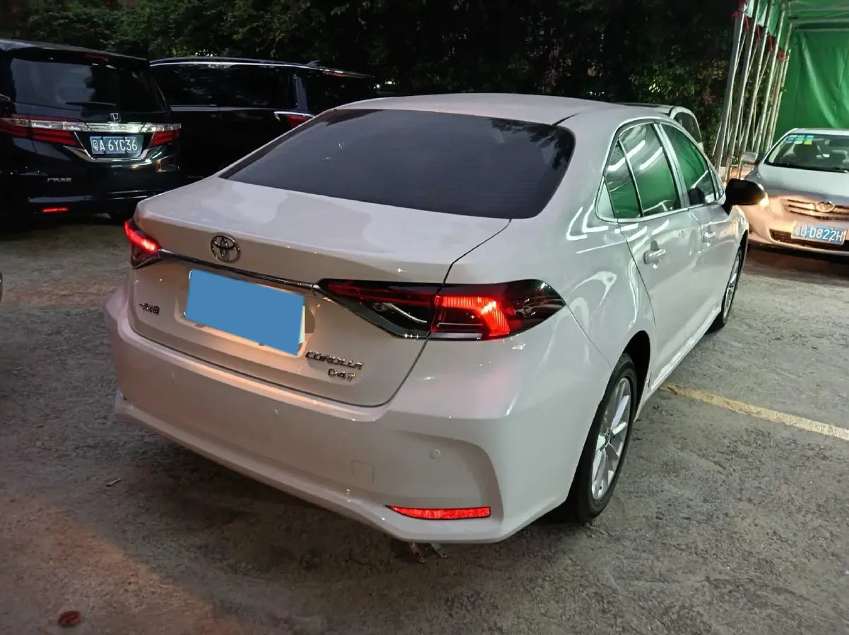 2021 Toyota Corolla 1.2T 116HP L4 CVT,autocango,china used car exporter,china ev exporter,chinese used car exporter,chinese used ev exporter