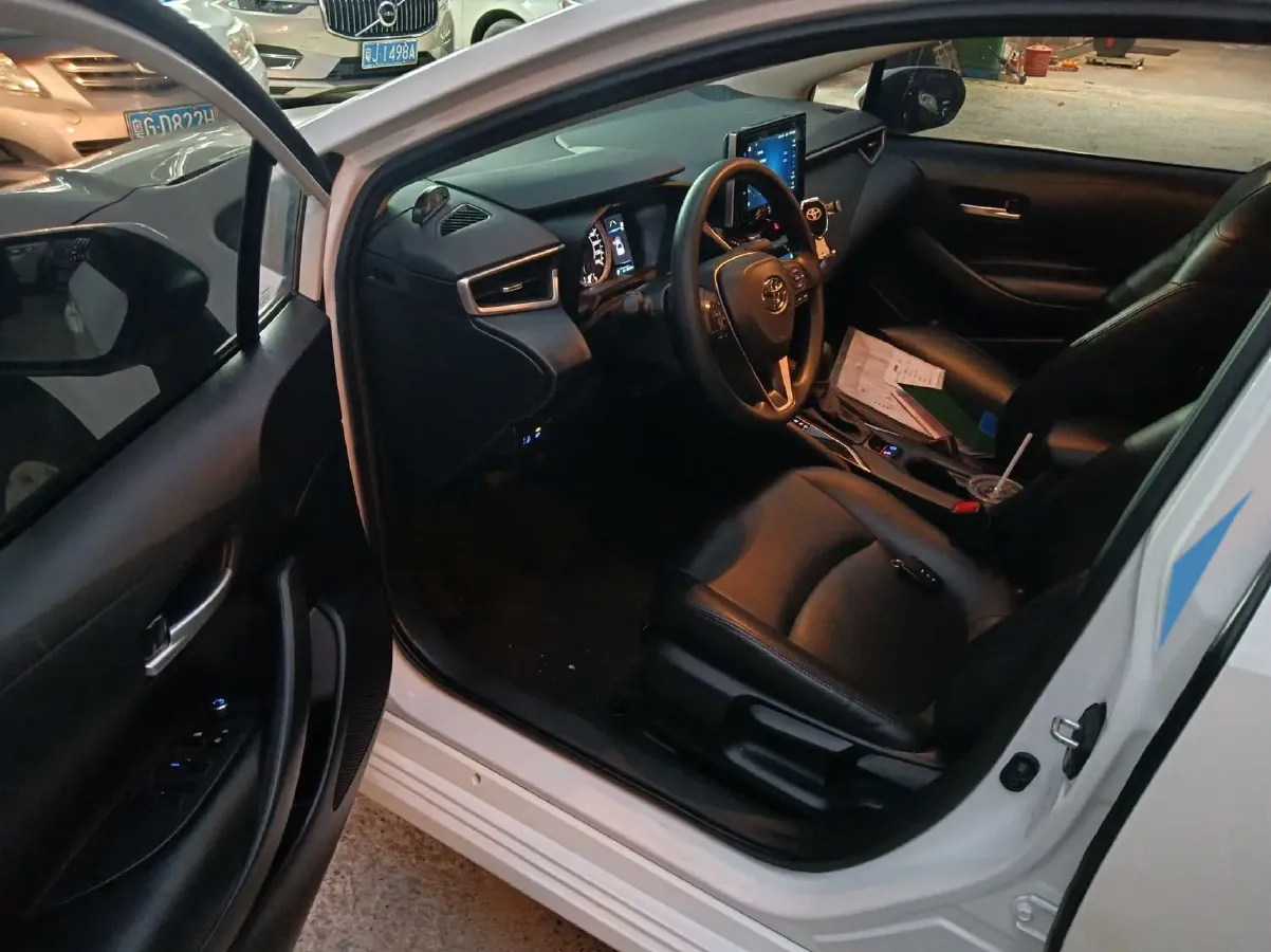 2021 Toyota Corolla 1.2T 116HP L4 CVT,autocango,china used car exporter,china ev exporter,chinese used car exporter,chinese used ev exporter