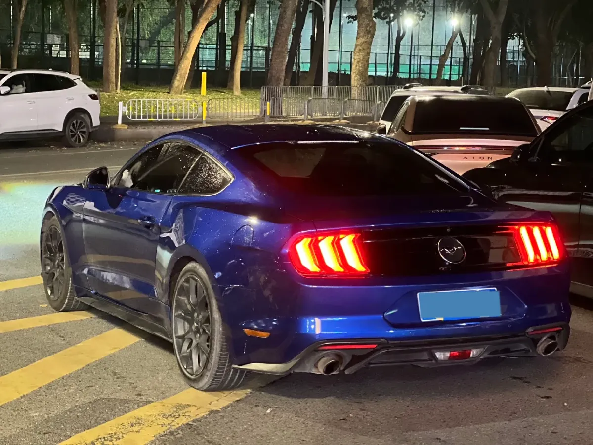 2018 Mitsubishi Pajero 3.0L 174HP V6 5AT,autocango,china used car exporter,china ev exporter,chinese used car exporter,chinese used ev exporter