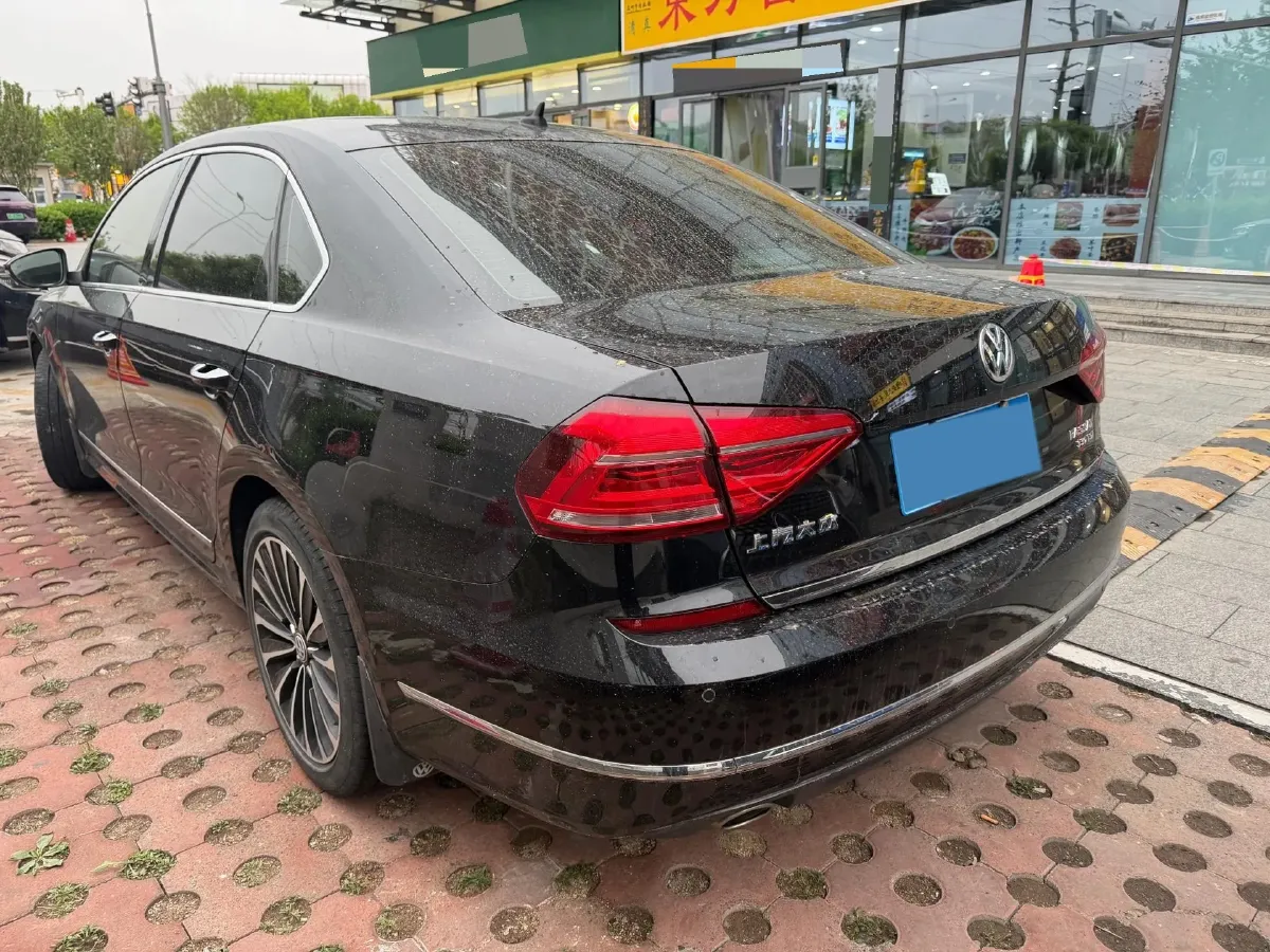 2017 Volkswagen Passat 1.8T 180HP L4 7DCT,autocango,china used car exporter,china ev exporter,chinese used car exporter,chinese used ev exporter