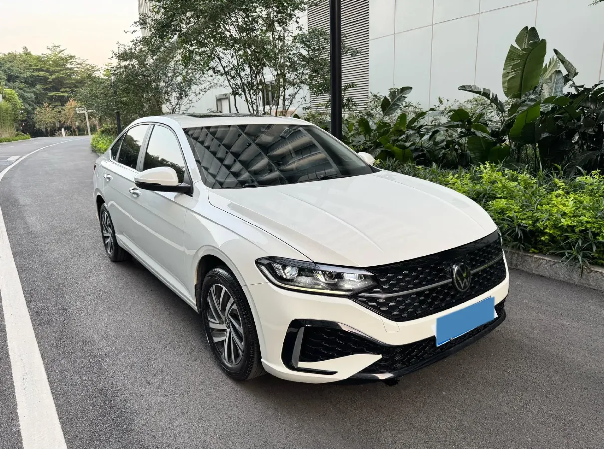 2024 Volkswagen Lavida 1.5L 110HP L4 6AT,autocango,china used car exporter,china ev exporter,chinese used car exporter,chinese used ev exporter