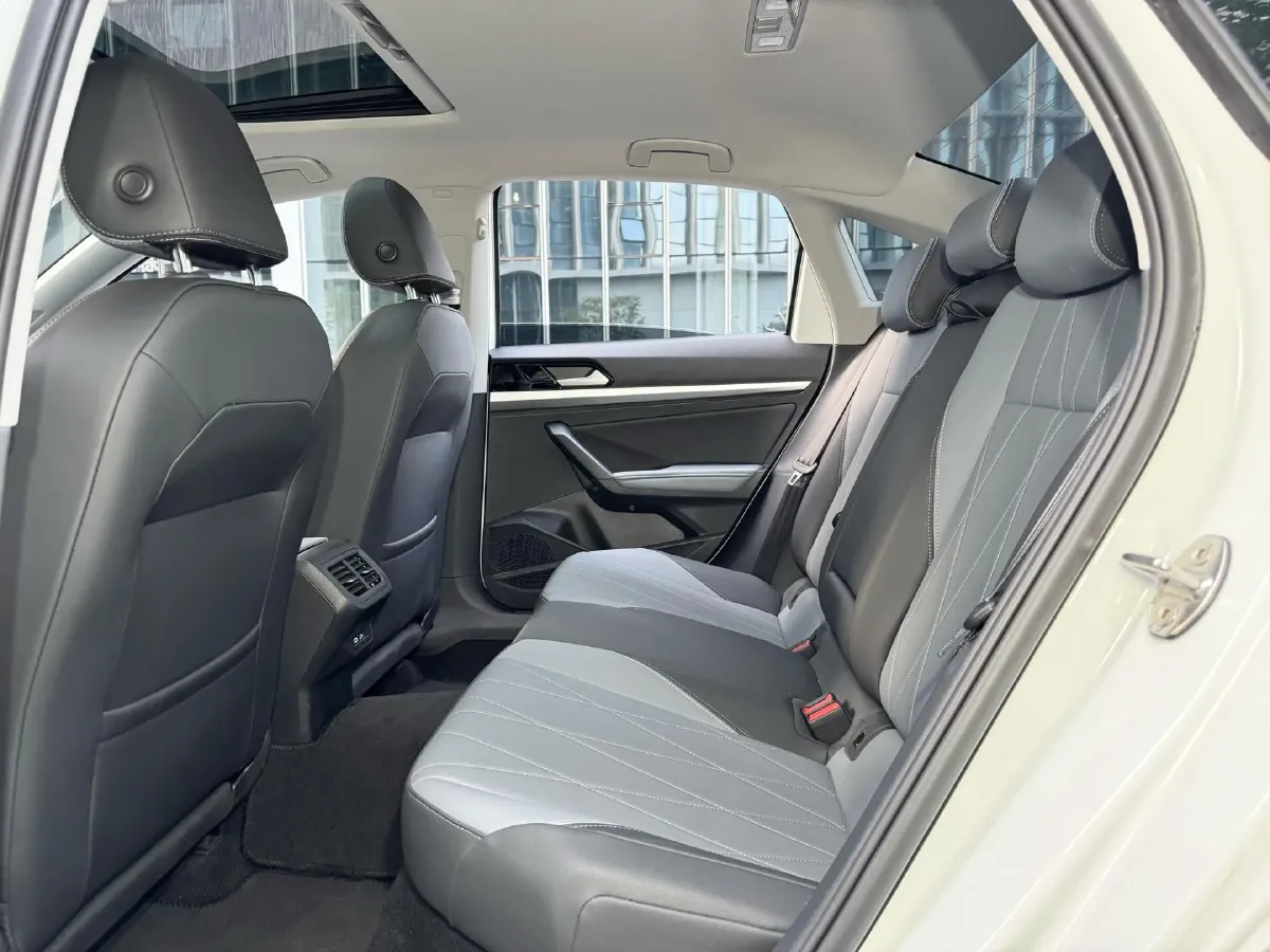 2024 Volkswagen Lavida 1.5L 110HP L4 6AT,autocango,china used car exporter,china ev exporter,chinese used car exporter,chinese used ev exporter