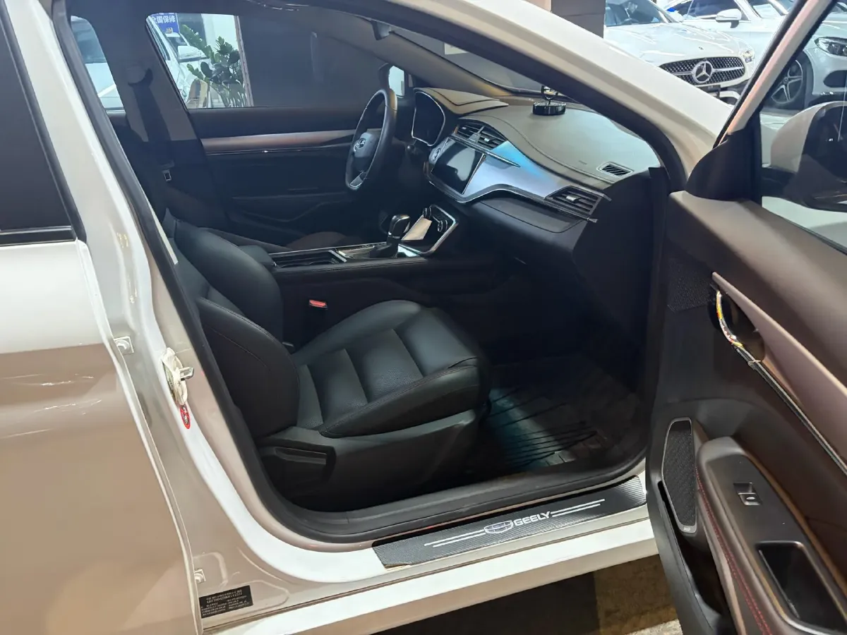 2019 Geely Binray 1.0T 136HP L3 6DCT,autocango,china used car exporter,china ev exporter,chinese used car exporter,chinese used ev exporter