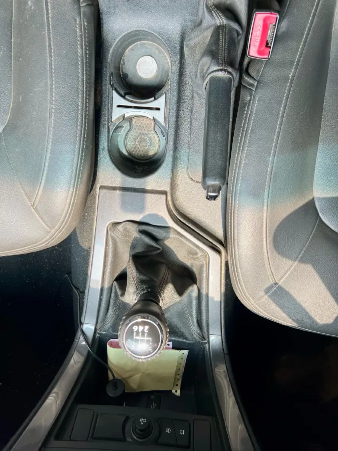 2021 MAXUS T70 2.0T 163HP L4 6MT,autocango,china used car exporter,china ev exporter,chinese used car exporter,chinese used ev exporter