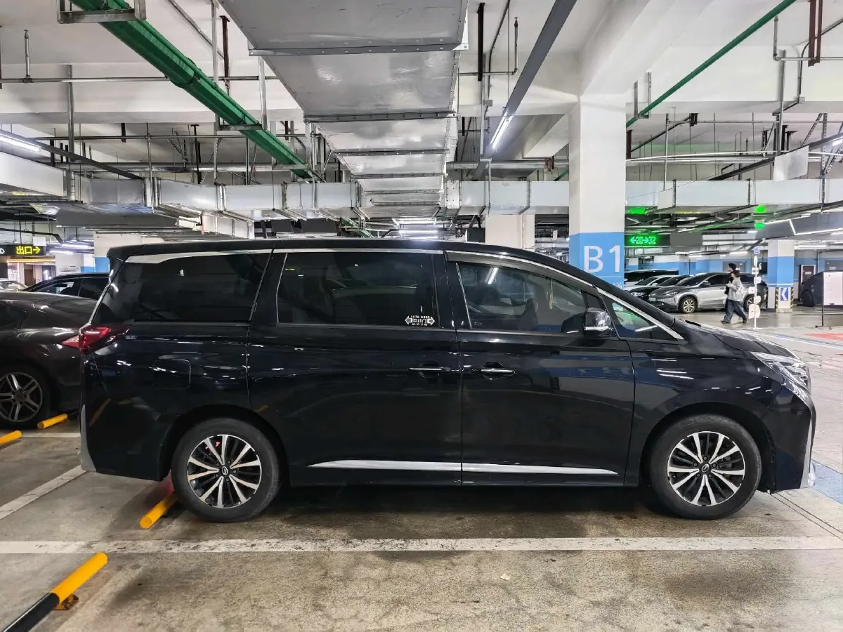 2021 GAC Trumpchi M8 2.0T 252HP L4 8AT,autocango,china used car exporter,china ev exporter,chinese used car exporter,chinese used ev exporter