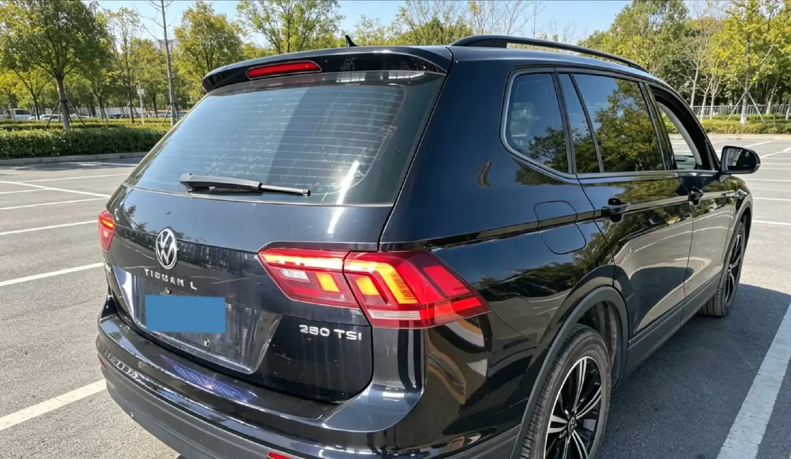 2021 Volkswagen Tiguan L 1.4T 150HP L4 7DCT,autocango,china used car exporter,china ev exporter,chinese used car exporter,chinese used ev exporter