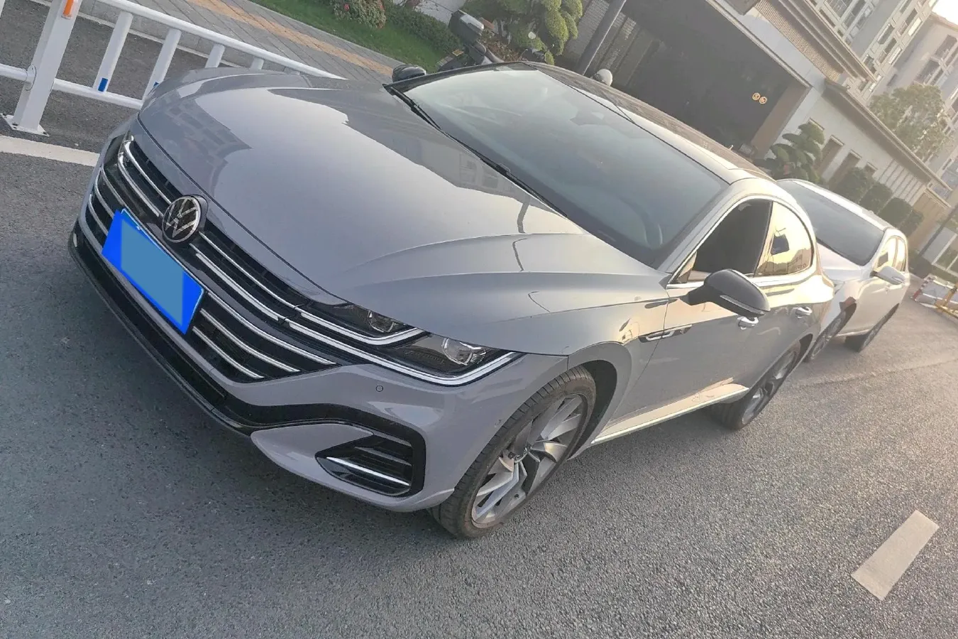 2023 Volkswagen CC 2.0T 220HP L4 7DCT,autocango,china used car exporter,china ev exporter,chinese used car exporter,chinese used ev exporter