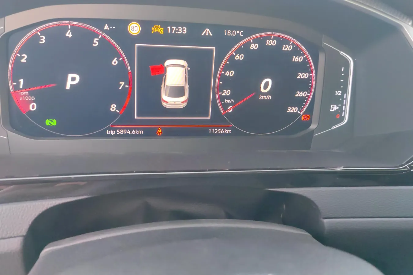 2023 Volkswagen CC 2.0T 220HP L4 7DCT,autocango,china used car exporter,china ev exporter,chinese used car exporter,chinese used ev exporter