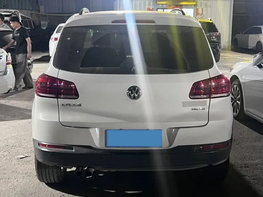 2016 Volkswagen Tiguan 1.8T 160HP L4 6AT,autocango,china used car exporter,china ev exporter,chinese used car exporter,chinese used ev exporter