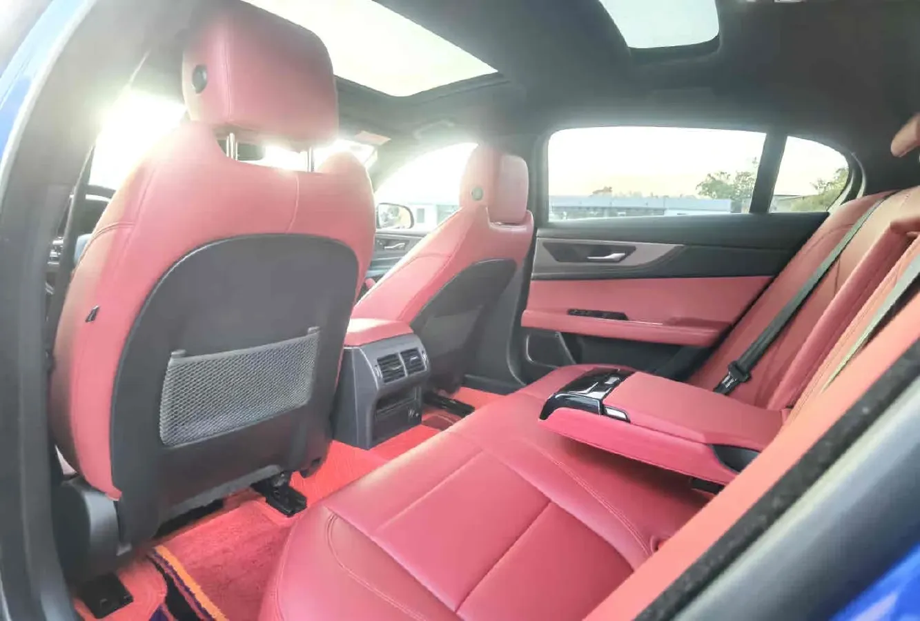 2020 Jaguar XEL 2.0T 200HP L4 8AT,autocango,china used car exporter,china ev exporter,chinese used car exporter,chinese used ev exporter