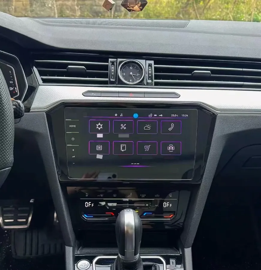 2023 Volkswagen Magotan 2.0T 186HP L4 7DCT,autocango,china used car exporter,china ev exporter,chinese used car exporter,chinese used ev exporter