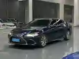 2018 Lexus ES 2.5L 178HP L4 E-CVT Hybrid