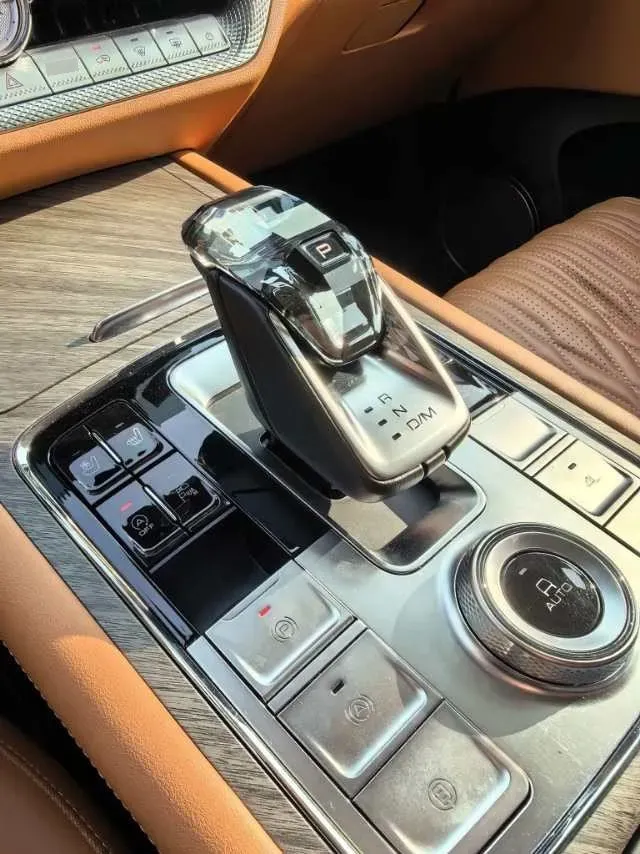 2022 Tank 500 3.0T 360HP V6 9AT,autocango,china used car exporter,china ev exporter,chinese used car exporter,chinese used ev exporter