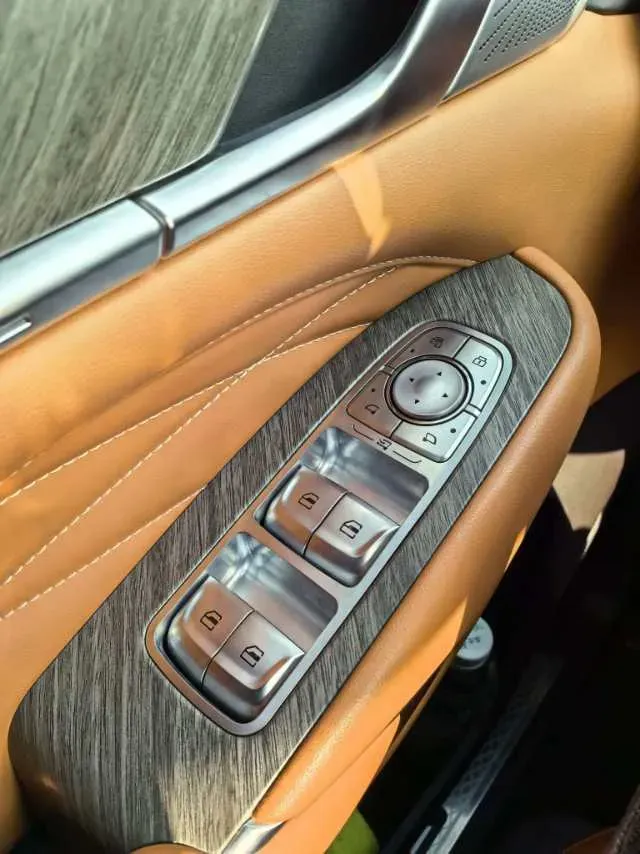 2022 Tank 500 3.0T 360HP V6 9AT,autocango,china used car exporter,china ev exporter,chinese used car exporter,chinese used ev exporter