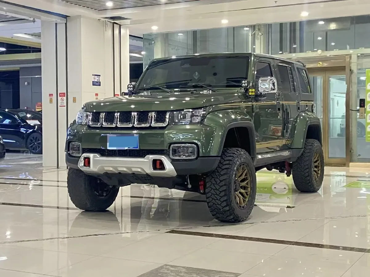 2020 Beijing BJ40 2.0T 224HP L4 8AT,autocango,china used car exporter,china ev exporter,chinese used car exporter,chinese used ev exporter