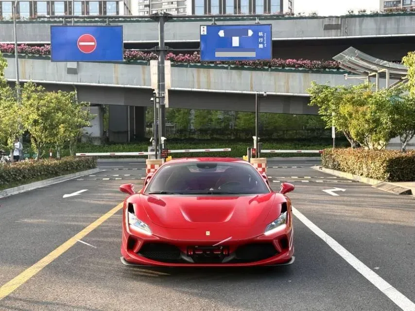 2019 Aston Martin DB11 5.2T 639HP V12 8AT,autocango,china used car exporter,china ev exporter,chinese used car exporter,chinese used ev exporter