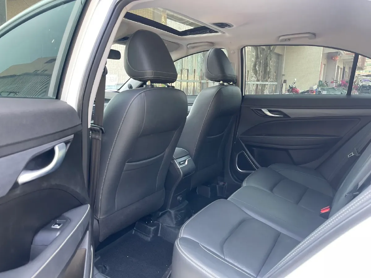 2020 Geely Emgrand 1.5L 109HP L4 CVT,autocango,china used car exporter,china ev exporter,chinese used car exporter,chinese used ev exporter