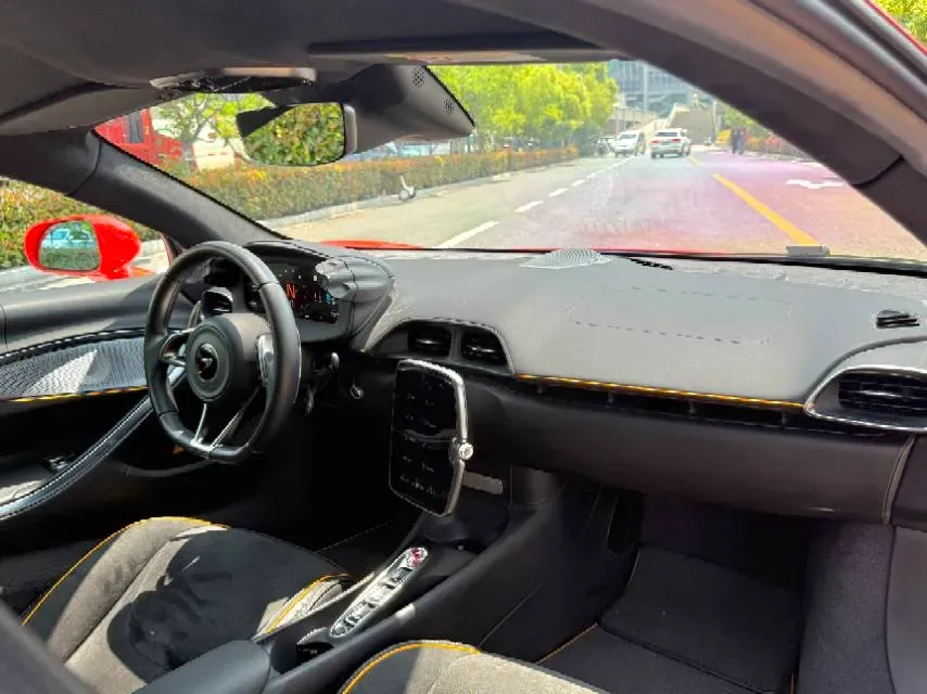 2023 McLaren Artura 3.0T 585HP V6 8DCT PHEV 7.4KWH,autocango,china used car exporter,china ev exporter,chinese used car exporter,chinese used ev exporter