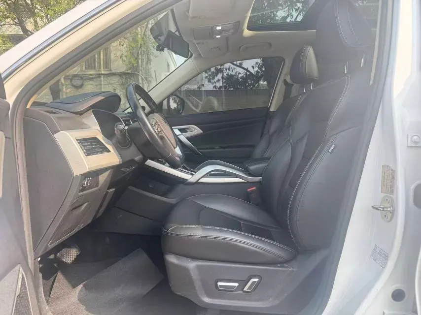 2018 Geely Azkarra 1.8T 184HP L4 6AT,autocango,china used car exporter,china ev exporter,chinese used car exporter,chinese used ev exporter