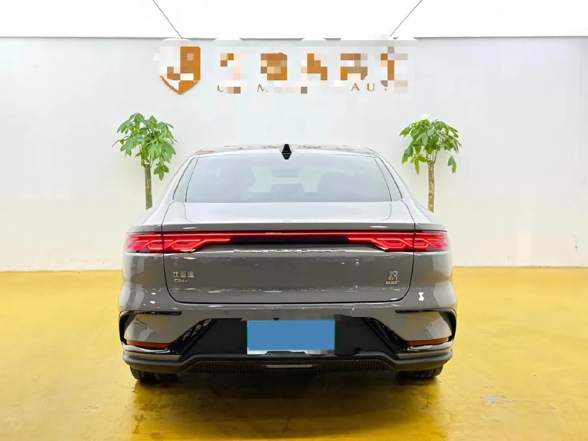 2025 BYD Han 1.5T 156HP L4 E-CVT PHEV,autocango,china used car exporter,china ev exporter,chinese used car exporter,chinese used ev exporter