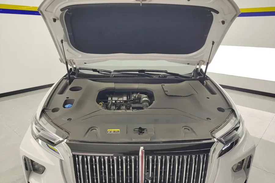 2022 HongQi HS5 2.0T 224HP L4 6AT,autocango,china used car exporter,china ev exporter,chinese used car exporter,chinese used ev exporter