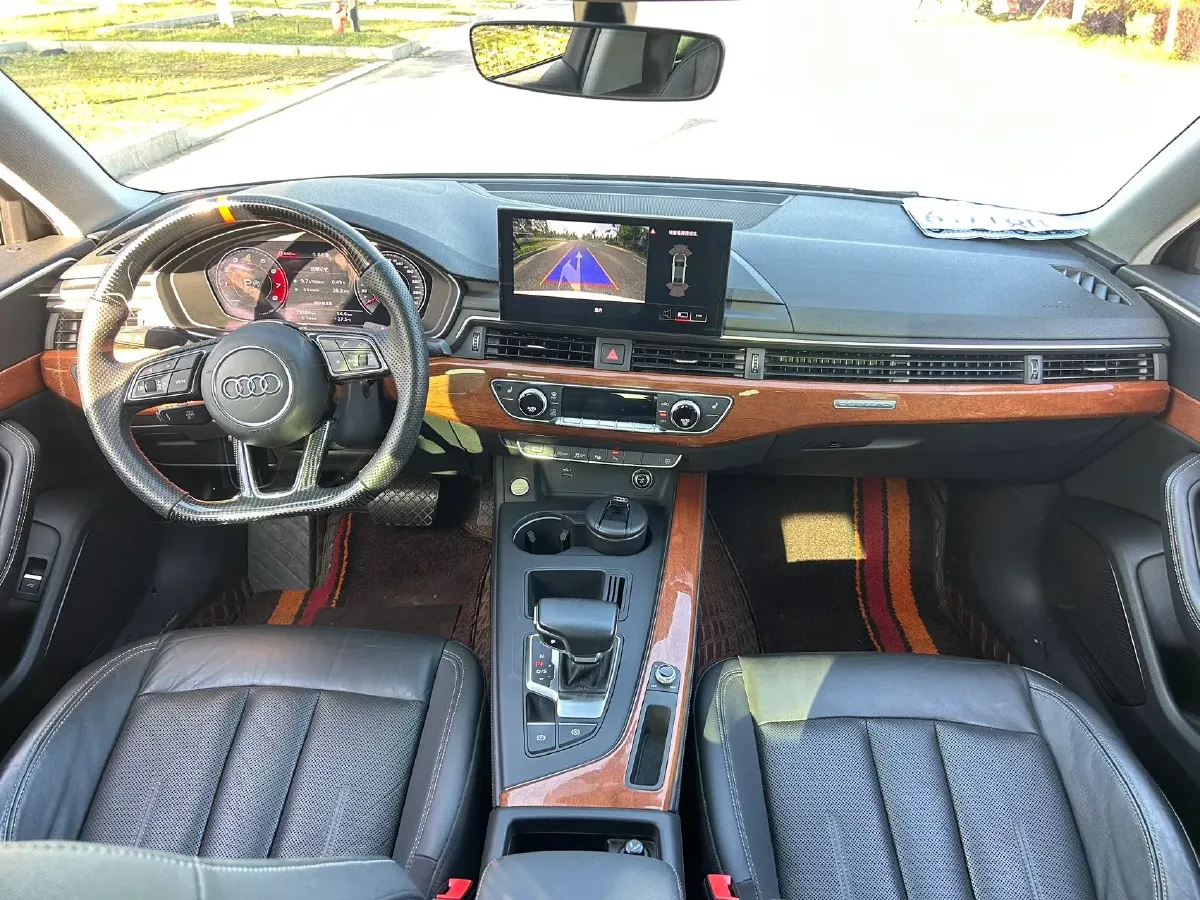 2020 Audi A4L 2.0T 190HP L4 7DCT,autocango,china used car exporter,china ev exporter,chinese used car exporter,chinese used ev exporter