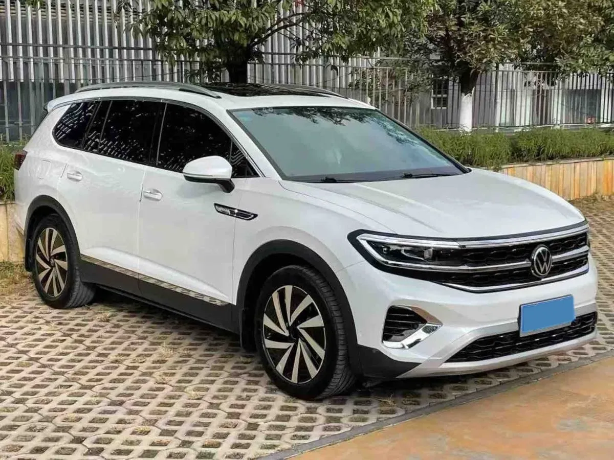 2021 Volkswagen Talagon 2.0T 220HP L4 7DCT,autocango,china used car exporter,china ev exporter,chinese used car exporter,chinese used ev exporter