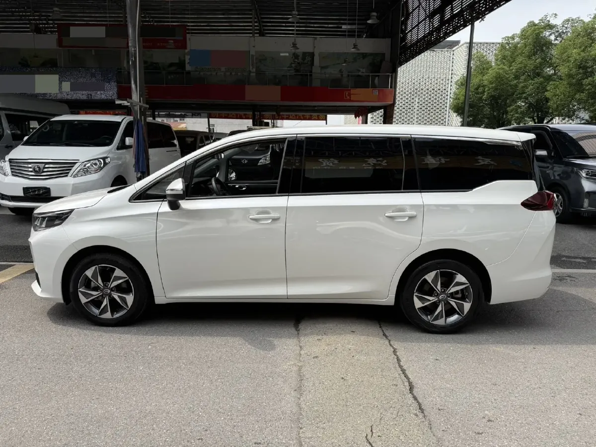 2023 GAC Trumpchi M6 1.5T 177HP L4 7DCT,autocango,china used car exporter,china ev exporter,chinese used car exporter,chinese used ev exporter