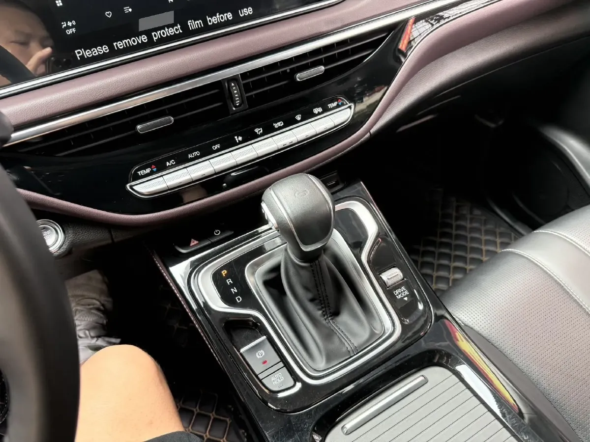 2023 GAC Trumpchi M6 1.5T 177HP L4 7DCT,autocango,china used car exporter,china ev exporter,chinese used car exporter,chinese used ev exporter