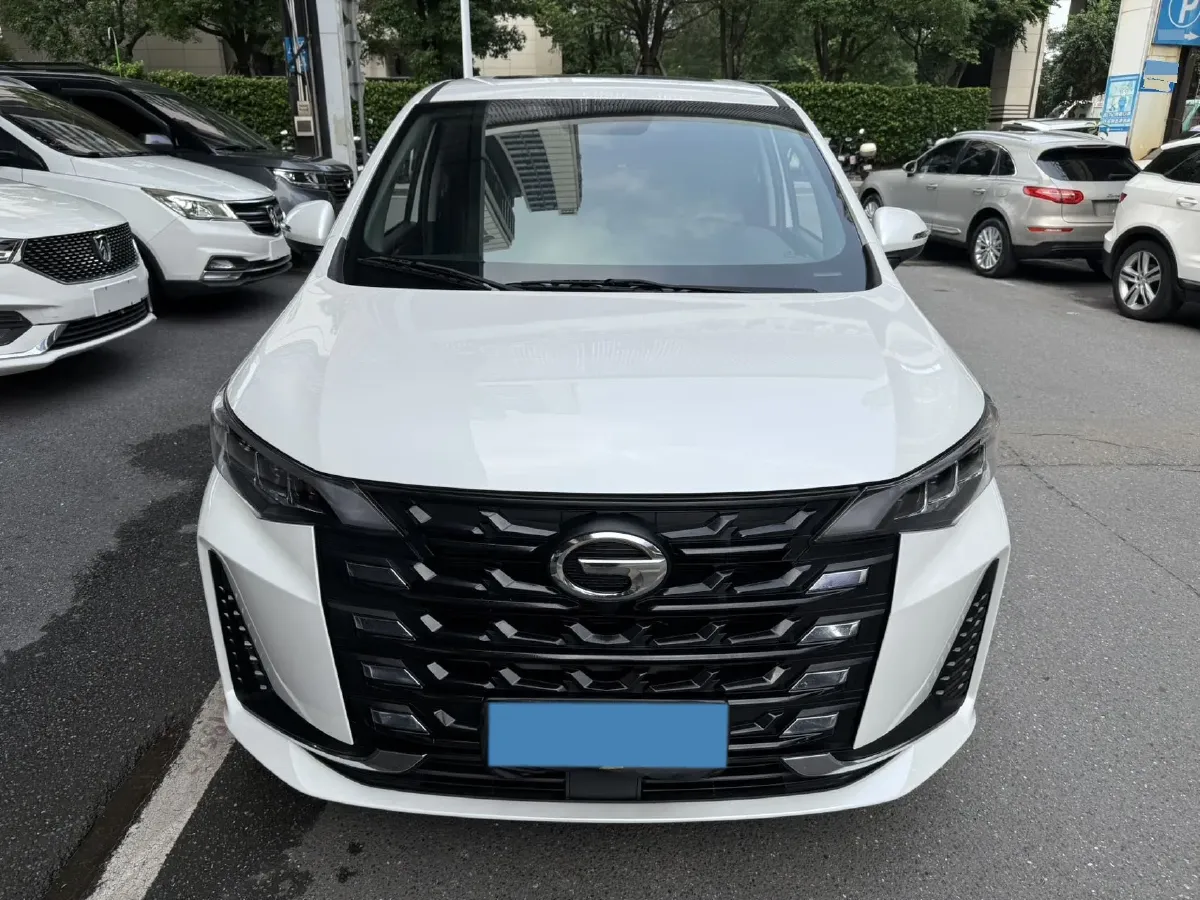 2023 GAC Trumpchi M6 1.5T 177HP L4 7DCT,autocango,china used car exporter,china ev exporter,chinese used car exporter,chinese used ev exporter