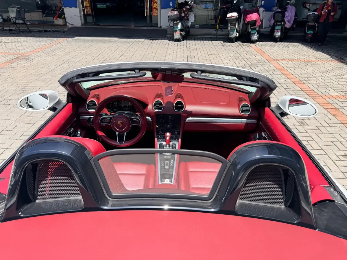 2018 Porsche 718 2.0T 250HP H4 7DCT,autocango,china used car exporter,china ev exporter,chinese used car exporter,chinese used ev exporter