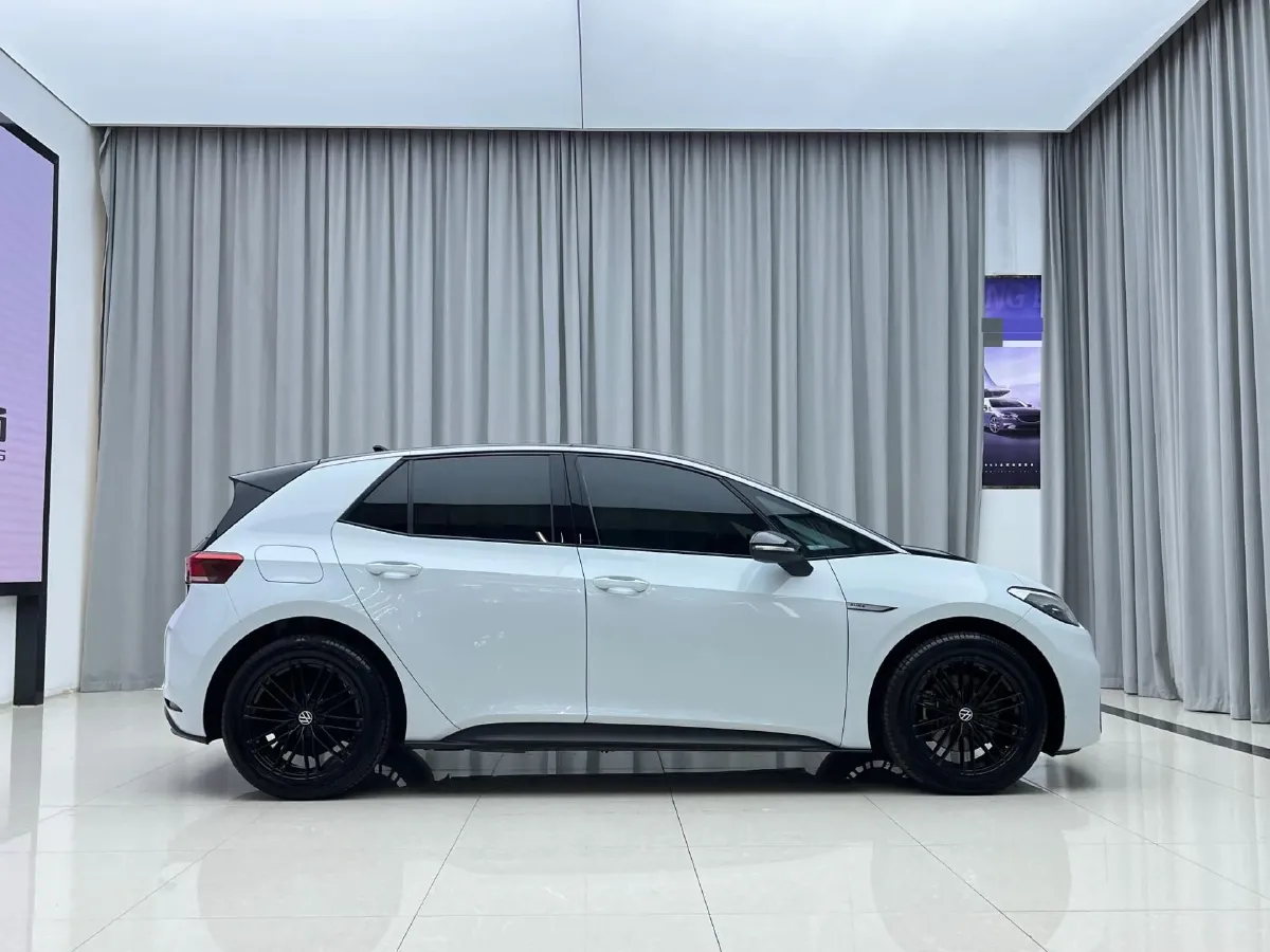 2023 Volkswagen ID.3 BEV 52.8KWH,autocango,china used car exporter,china ev exporter,chinese used car exporter,chinese used ev exporter