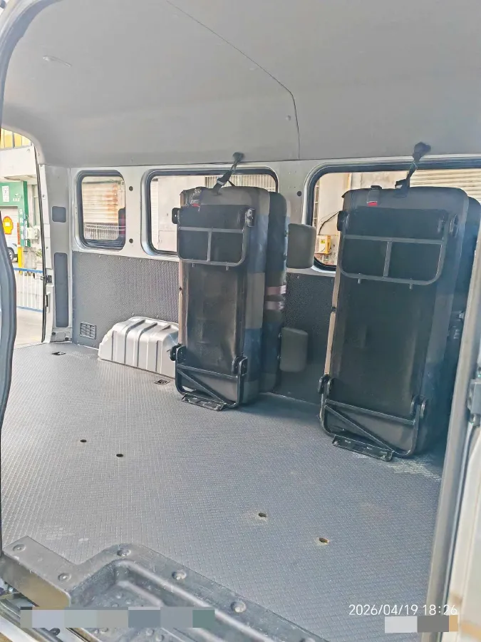 2021 DongFeng DFAC YuFeng 2.0T 136HP L4 6MT,autocango,china used car exporter,china ev exporter,chinese used car exporter,chinese used ev exporter