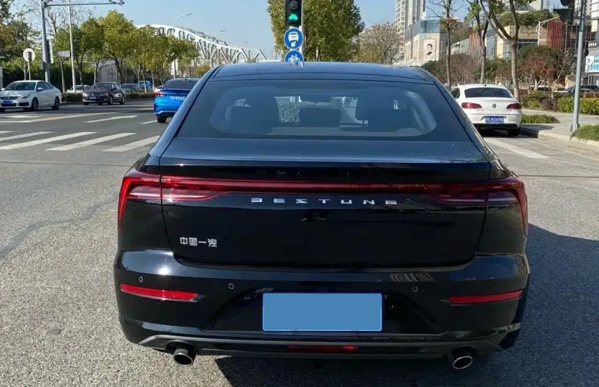 2023 Bestune B70 1.5T 169HP L4 7DCT,autocango,china used car exporter,china ev exporter,chinese used car exporter,chinese used ev exporter