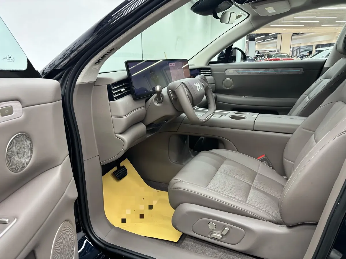 2026 IM LS6 REEV 155HP REEV,autocango,china used car exporter,china ev exporter,chinese used car exporter,chinese used ev exporter