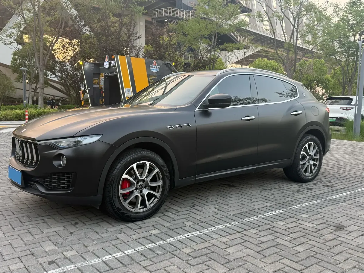 2019 Maserati Levante 3.0T 350HP V6 8AT,autocango,china used car exporter,china ev exporter,chinese used car exporter,chinese used ev exporter