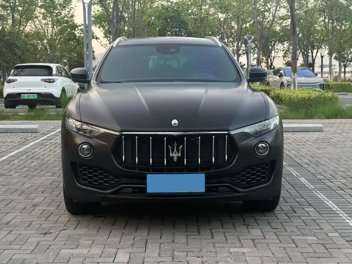2019 Maserati Levante 3.0T 350HP V6 8AT,autocango,china used car exporter,china ev exporter,chinese used car exporter,chinese used ev exporter
