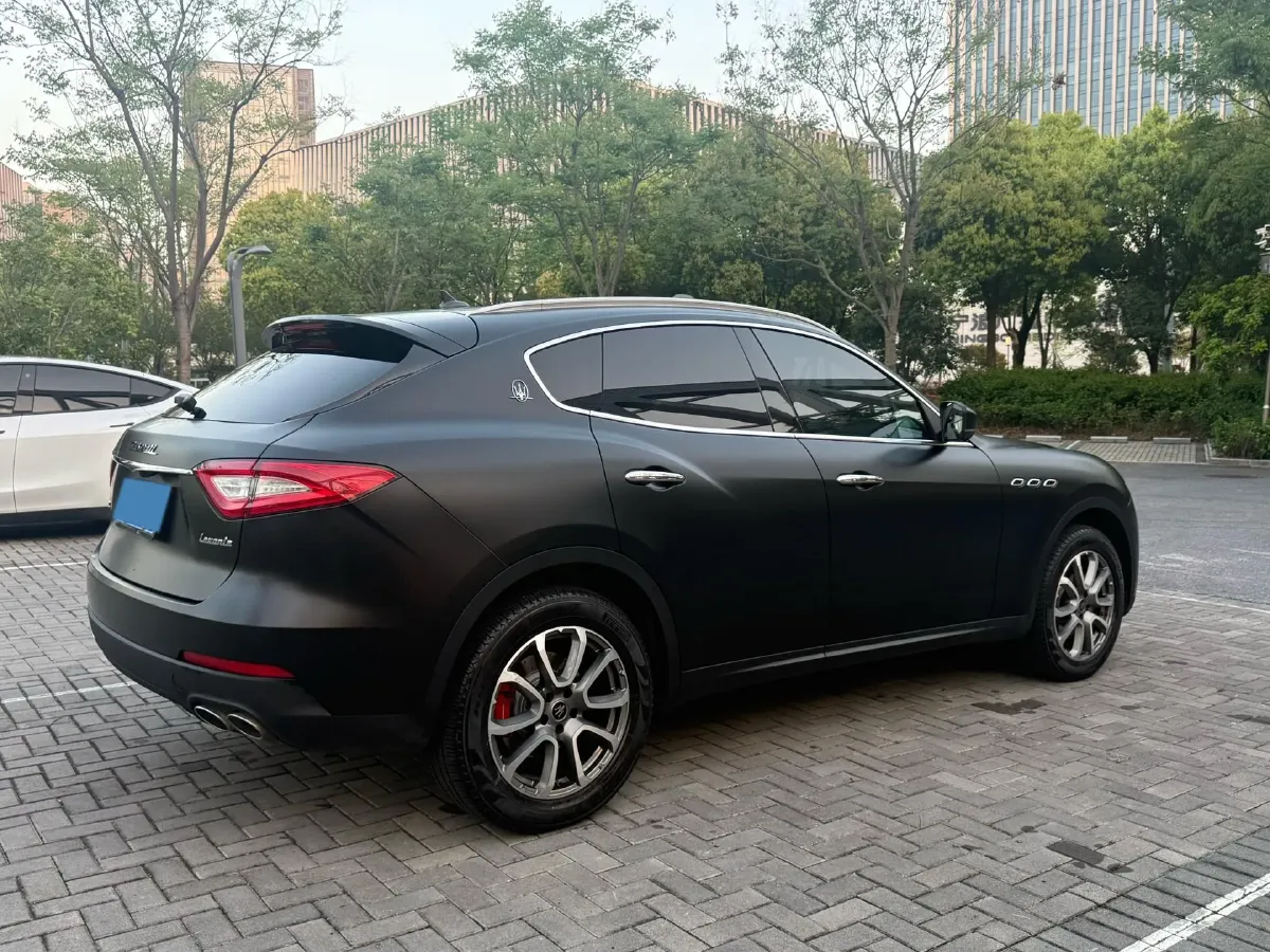 2019 Maserati Levante 3.0T 350HP V6 8AT,autocango,china used car exporter,china ev exporter,chinese used car exporter,chinese used ev exporter
