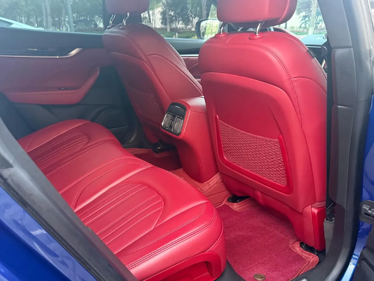 2019 Maserati Levante 3.0T 350HP V6 8AT,autocango,china used car exporter,china ev exporter,chinese used car exporter,chinese used ev exporter