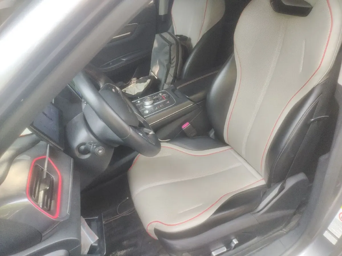 2022 Foton Grand General G7 2.0T 163HP L4 8AT,autocango,china used car exporter,china ev exporter,chinese used car exporter,chinese used ev exporter