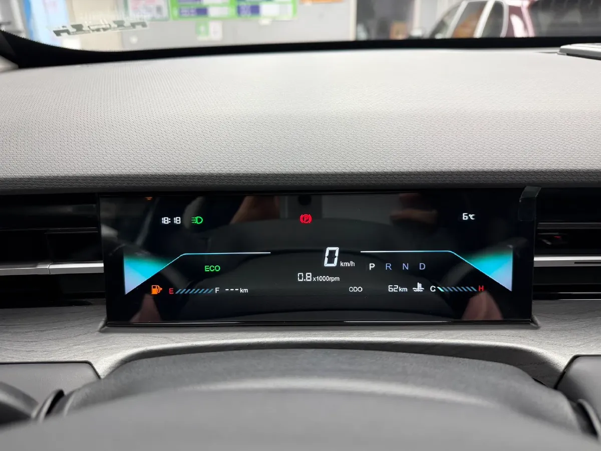 2025 Jetour DASHING 1.5T 156HP L4 6DCT,autocango,china used car exporter,china ev exporter,chinese used car exporter,chinese used ev exporter