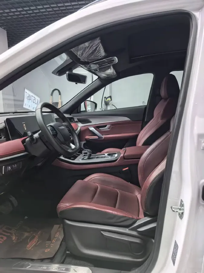 2023 Jetour X70 Plus 1.5T 156HP L4 6DCT,autocango,china used car exporter,china ev exporter,chinese used car exporter,chinese used ev exporter