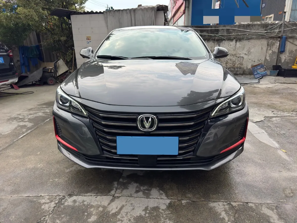 2021 ChangAn Raeton CC 1.5T 180HP L4 7DCT,autocango,china used car exporter,china ev exporter,chinese used car exporter,chinese used ev exporter